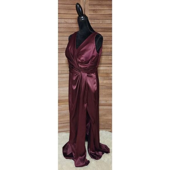 YMSHA Burgundy Size 16W V-Neck Bridesmaid Dresses with Slit Ruched Waist Satin - Picture 8 of 10
